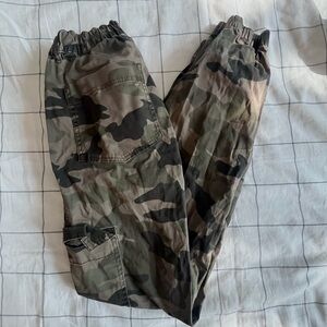 GARAGE Camouflage Cargo  Pants Size XS